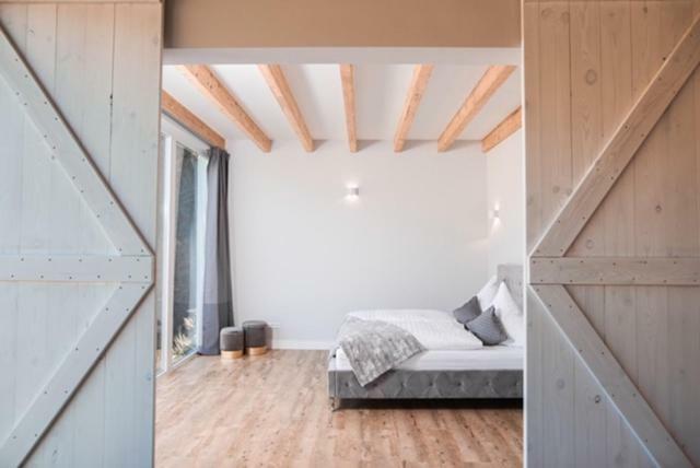 Ferienwohnung Otto-Dill-Halle Elmstein Ngoại thất bức ảnh